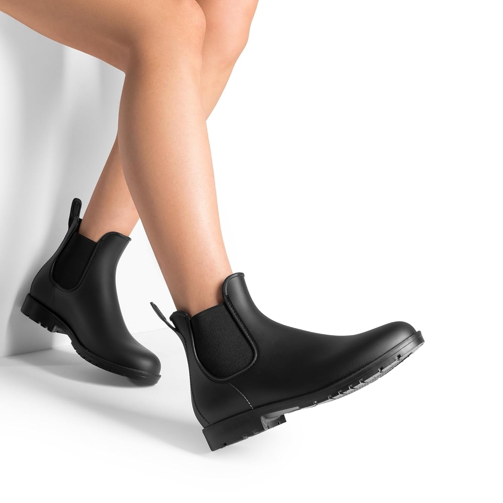 Black Chelsea Boots